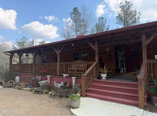 135 Burger Rd, Petal, MS 39465