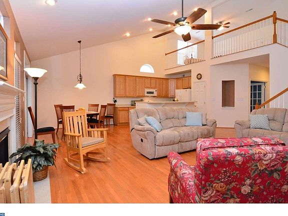 4th image of 32612 Seaview Loop