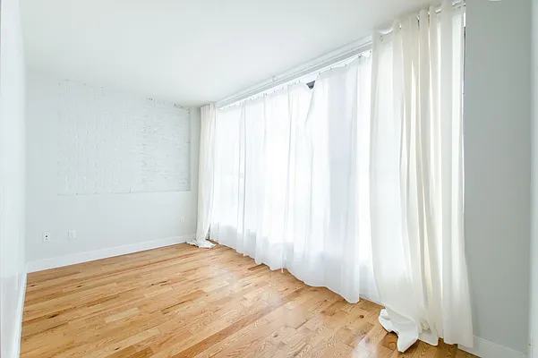 Rented by Independent Properties NYC Inc | media 39