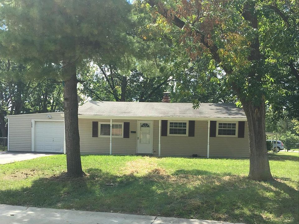 1st image of 1424 Vero Dr