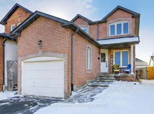 14 Corrie Cres, Essa, ON L3W0K3