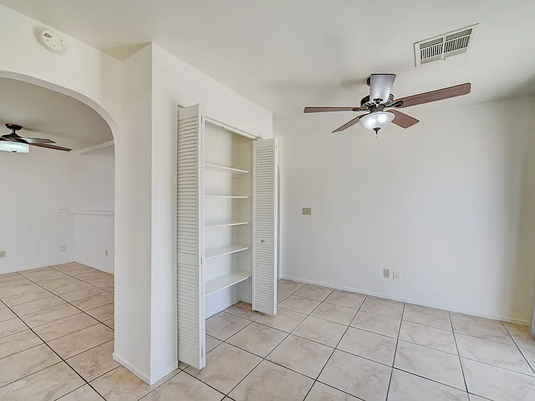 2702 Lovington Dr — Photo 20