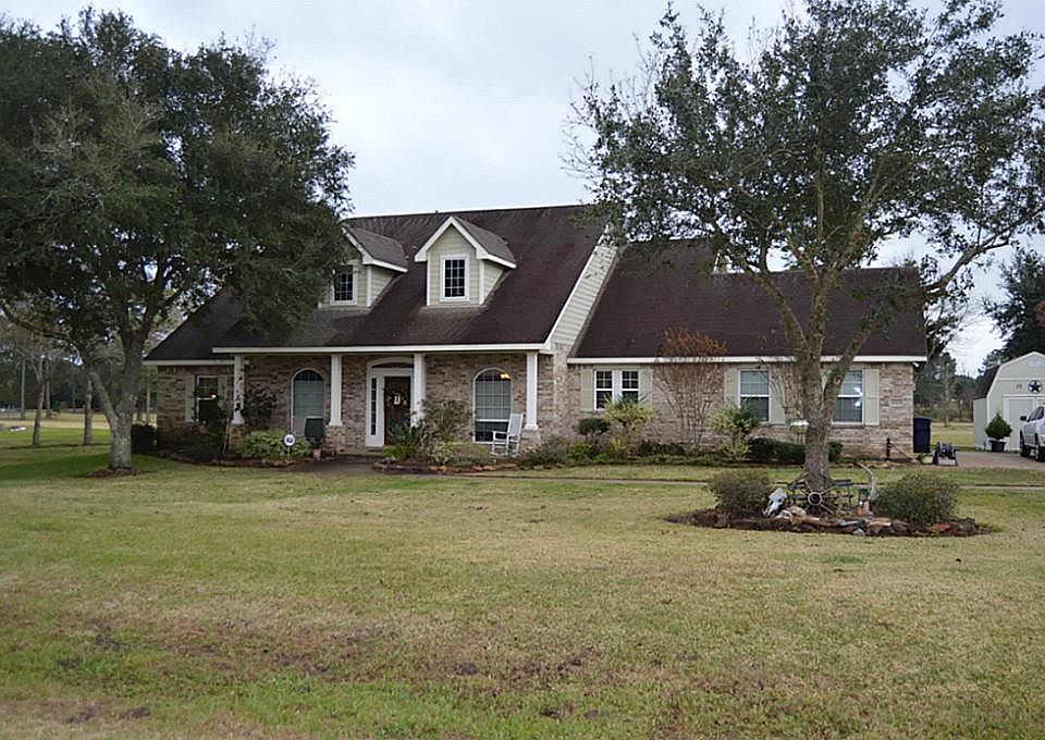 1st image of 32103 Divot Dr