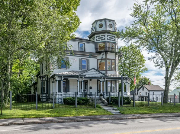 75 Main Street, Richmond, ME 04357