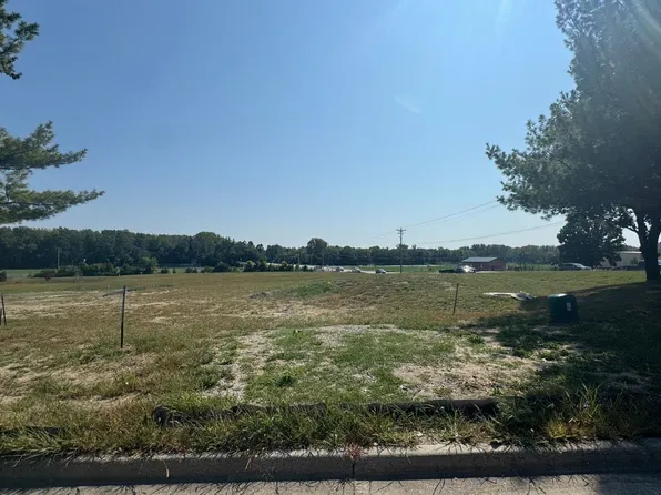 6621 River Bend Dr, Johnston, IA 50131
