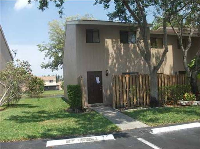 1st image of 5162 S University Dr