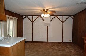 3rd image of 641 Forest Ave