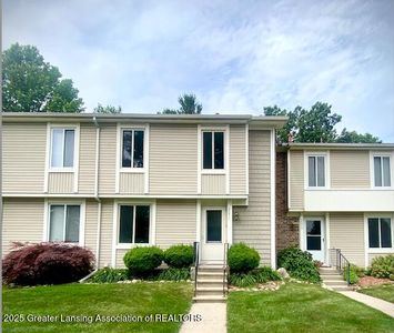 2071 Lac Du Mont Dr, Haslett, MI, 48840