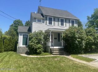 37 Orchard St #B, Cos Cob, CT 06807