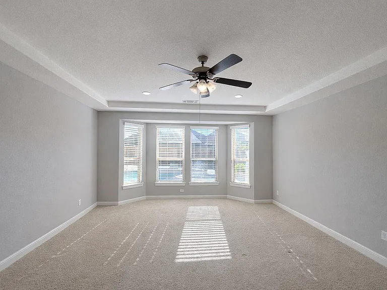 2406 Trocadero Ln — Photo 27