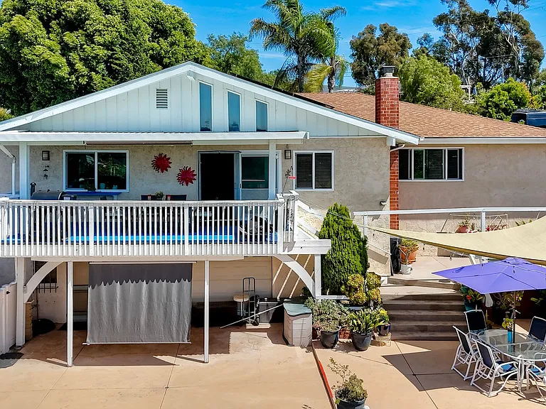 529 Vale View Dr — Photo 36