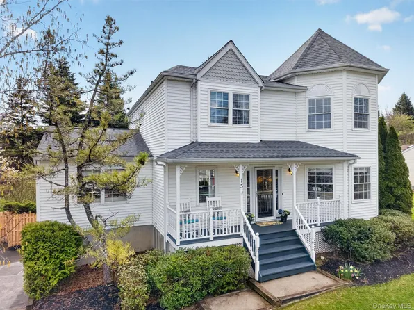 13 William Close, Warwick, NY 10990