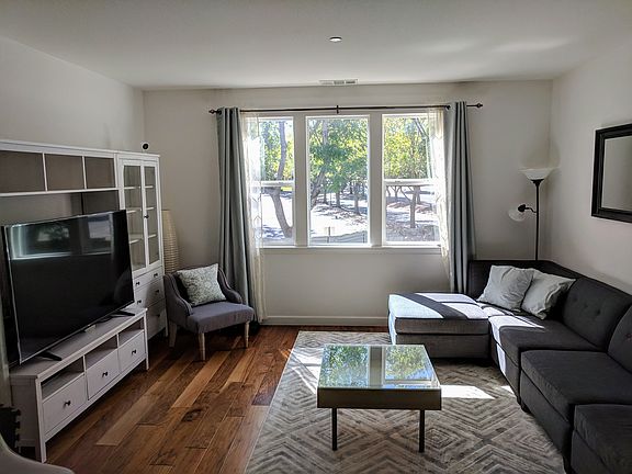 No neighbors nearby!