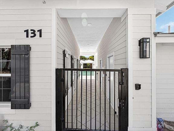 5th image of 125 Water Pointe Place Place #28