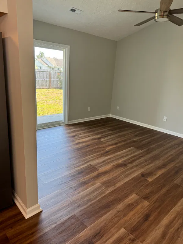 7005 Alamosa Drive — Photo 4