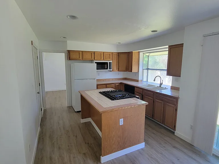 28014 232nd Pl SE — Photo 17