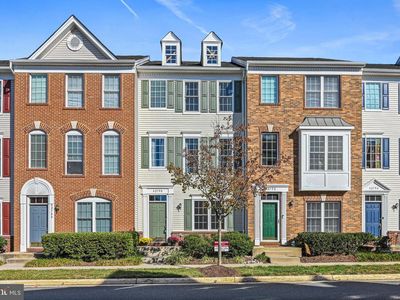 42790 Sykes Ter, Chantilly, VA, 20152