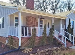 412 Clover Dr, High Point, NC 27262