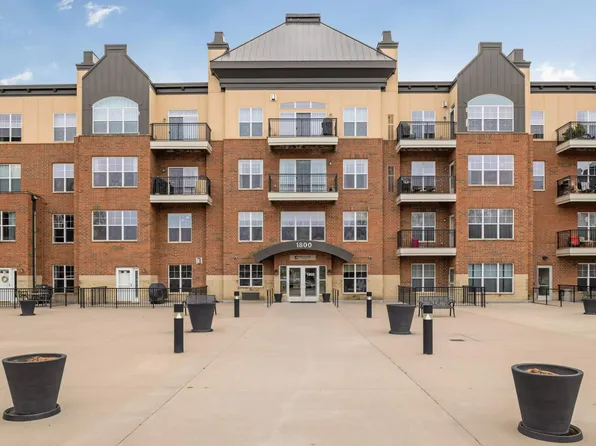 1800 Graham Ave Unit 410, Saint Paul, MN 55116