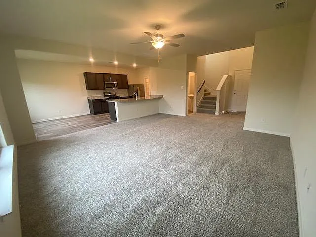 3110 Holstein Dr — Photo 35