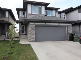 18224 94th St NW, Edmonton, AB T5Z 3Z1
