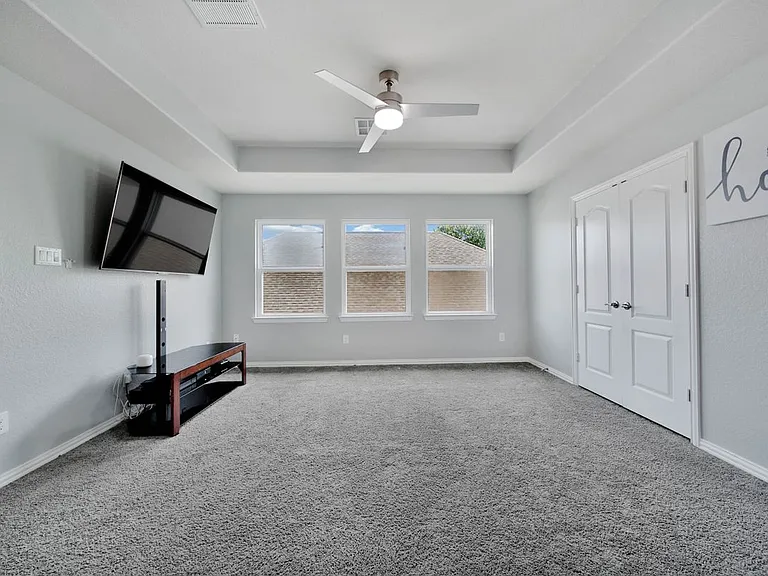 26028 Hasting Ridge Ln — Photo 29