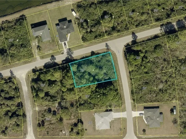 2605 Ida Ct, Lehigh Acres, FL 33971