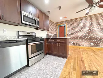 Rented by ZealEstate Group Inc