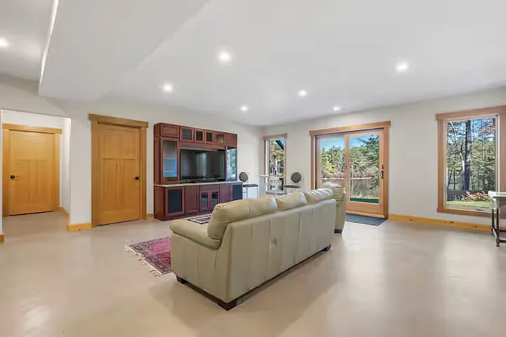 6 Black Cove Rd — Photo 11