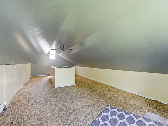5th image of 3804 15th St #B
