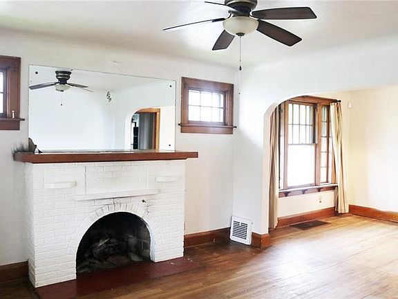 4th image of 1205 Glenwood Dr