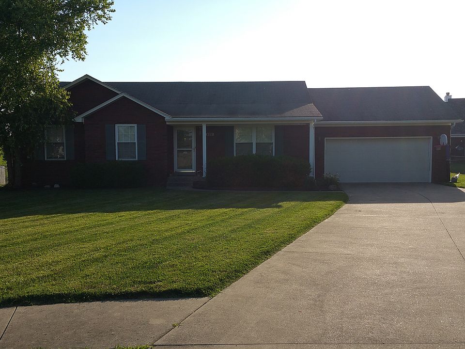 1st image of 202 Cottonwood Dr