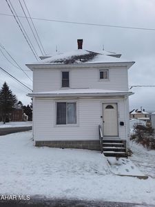 732 McClelland St, Portage, PA, 15946