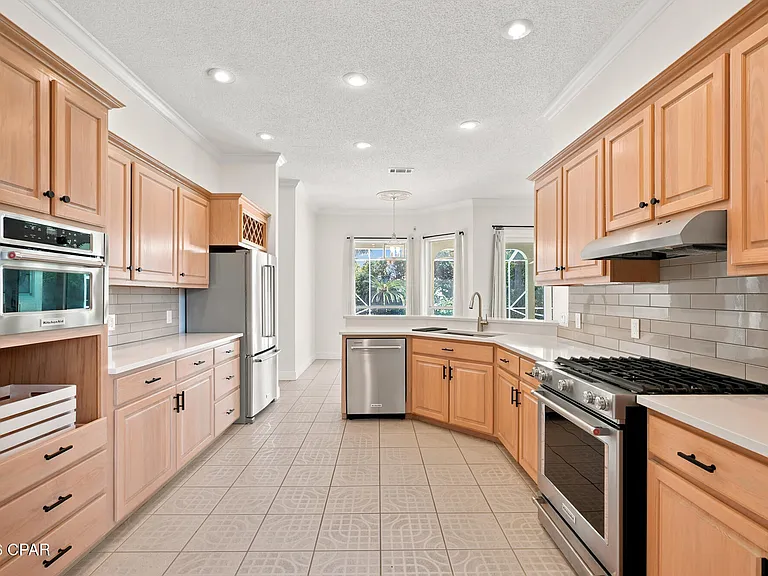8202 Grand Bay Blvd — Photo 16