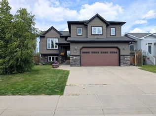 1004 S 7th Ave SE, Slave Lake, AB T0G2A3