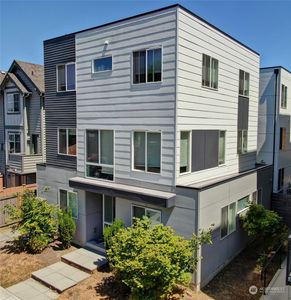 5222 Brooklyn Avenue NE, Seattle, WA, 98105
