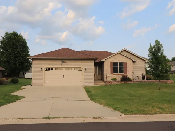 112 Jonathon Dr, Janesville, WI 53548