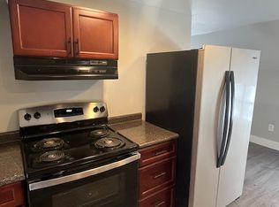 110 N Willow St FLOOR 2, Liverpool, NY 13088