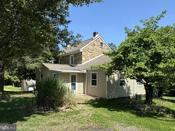39 School Ln, Norristown, PA 19403