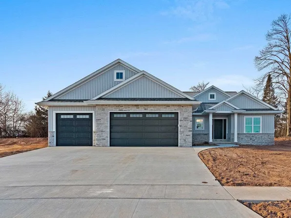 2585 S Stellita Cir, De Pere, WI 54115