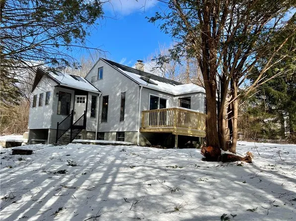 1404 Hartford Pike, Killingly, CT 06241