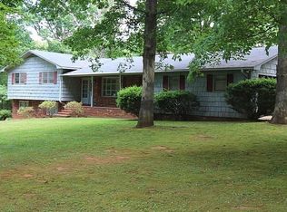 1644 Union Cross Church Rd, Yadkinville, NC 27055