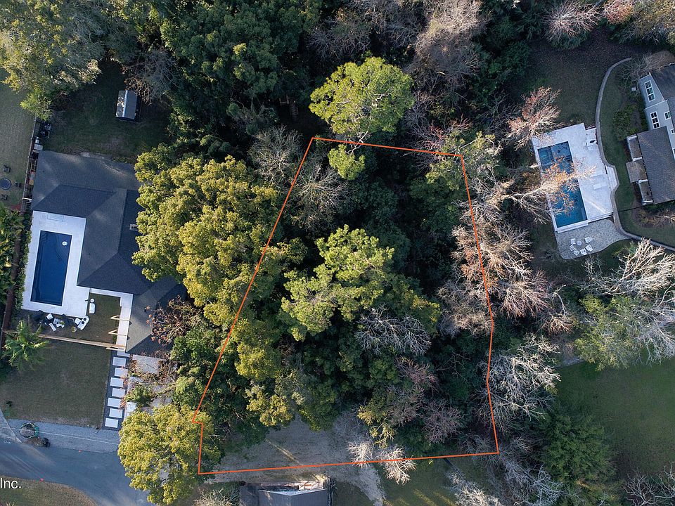 1st image of 1243 WOODWARD Avenue