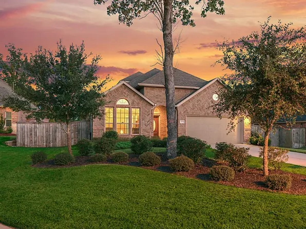 219 Soaring Pines Pl, Montgomery, TX 77316