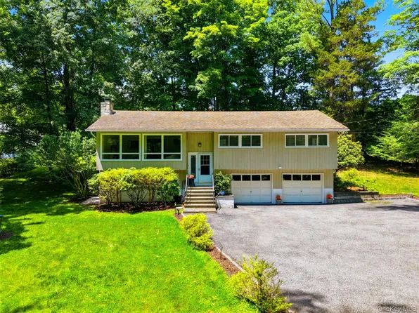 370 Furnace Dock Road, Cortlandt Manor, NY 10567