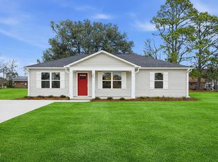 222 Rae St, Warsaw, NC 28398