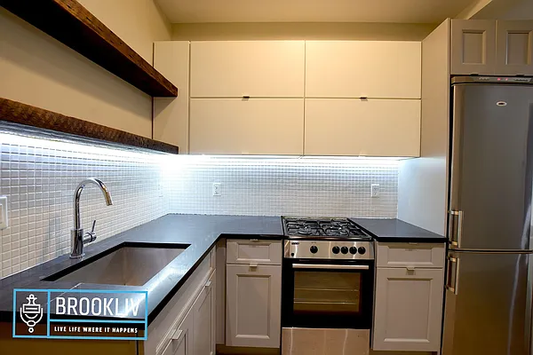 Rented by null | media 19