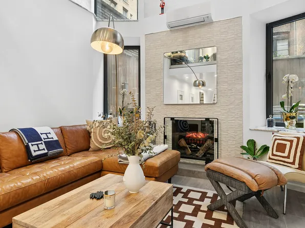 255 West 92nd Street image 3 of 10