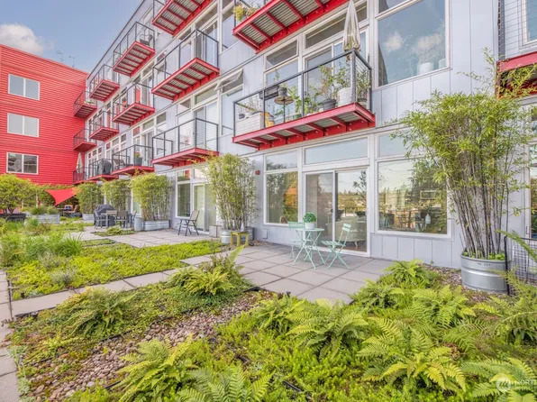 2960 Eastlake Avenue E #110, Seattle, WA 98102
