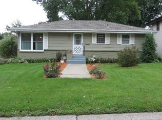 4645 Chatham Rd NE, Columbia Heights, MN 55421